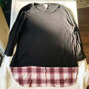 Como Vintage Women’s Long Sleeve Screw Neck T-shirt size L, Black & Red